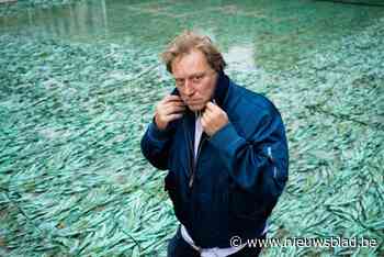 Elton John is grote fan van deze Breese kunstenaar: “Ik vroeg hem of ik een schilderij kon ruilen met zijn Bentley”