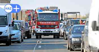 A7-Unfall bei Lehrte: Keine Rettungsgasse - Feuerwehr kommt nicht durch
