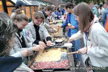 Jongeren trakteren leeftijdsgenoten op ontbijt