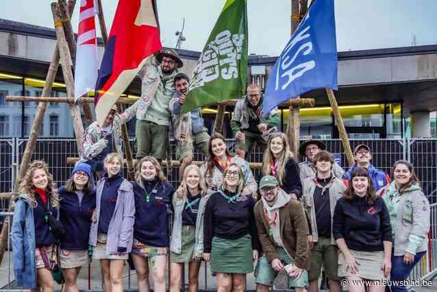 Dag van de Jeugdbeweging feestelijk ingezet: “1.000 koffiekoeken vlogen de deur uit”