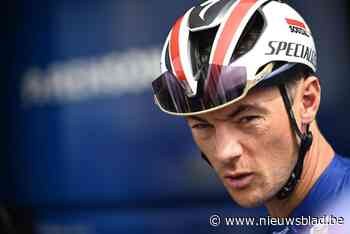 Yves Lampaert en Mauri Vansevenant koersen in Japan