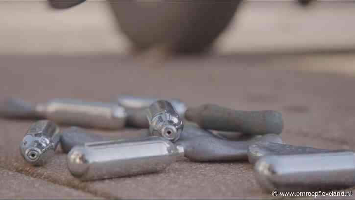 Almere - Almeerder moet terugkomen uit Italië om taakstraf uit te voeren voor bezit lachgas