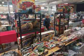 Beurs vol retro speelgoed en verzamelspullen lokt volk uit heel Europa: “Sommigen zitten tien uur in de auto”