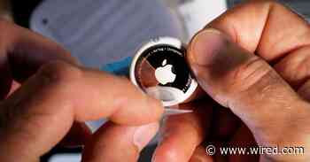 How to Remove and Replace Your AirTag’s Battery