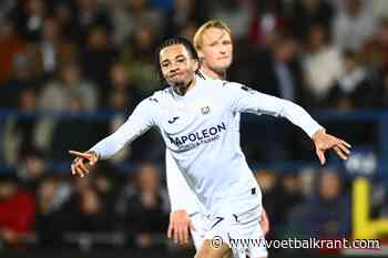 Hoe Jesper Fredberg deze zomer Philippe Clement een hak zette: "Rangers heeft zichzelf weer teleurgesteld"