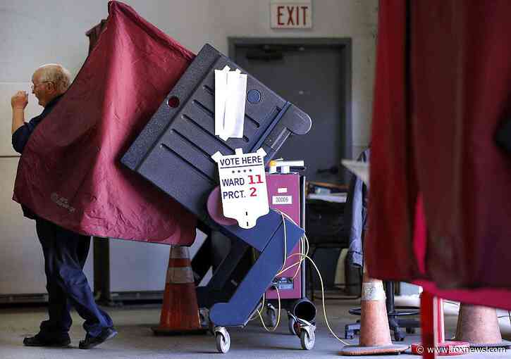 Early voting begins in Louisiana, Hawaii, Washington