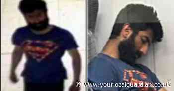 Hunt for man who flashed several people on Euston train before it left station