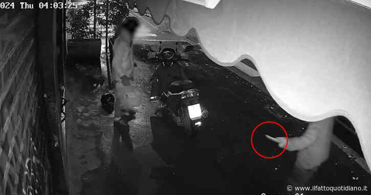 Ucciso “mentre stava strisciando fuori dal locale”, così i due baristi hanno colpito 20 volte il ladro