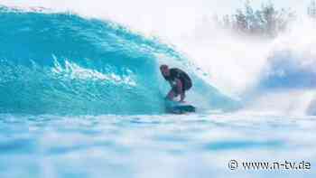 Die perfekte Welle: Prinz Harry gibt den Surferboy