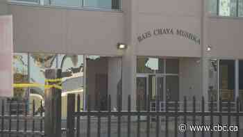 Man, teen charged after shots fired at Toronto Jewish girls school