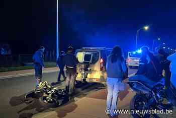 Motorrijder zwaargewond na botsing met geparkeerde wagen in Erpe-Mere
