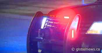 Calgary police looking for suspects after teen robbed and assaulted