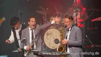 Respekt! Smudo gratuliert der Jazzkantine in Braunschweig live