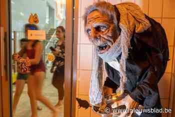 Angstaanjagende zwempret tijdens Halloween Night in intergemeentelijk zwembad DOK~3