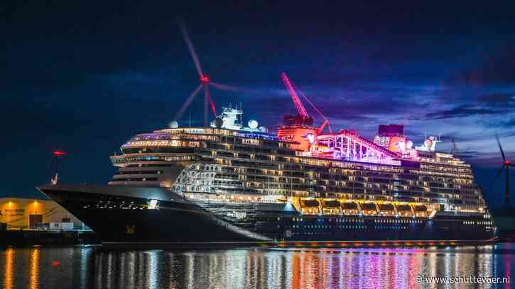 Disney Treasure schittert in Eemshaven