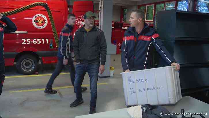 Urk - Brandweer Urk rukt uit naar nieuwe kazerne