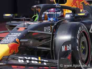 F1, Verstappen domina la sprint race, Sainz secondo la spunta nella battaglia tra le Ferrari