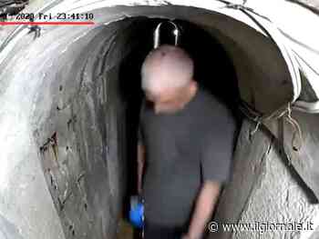 "Fuga nei tunnel". Le immagini di Sinwar la notte prima dell'attacco del 7 ottobre