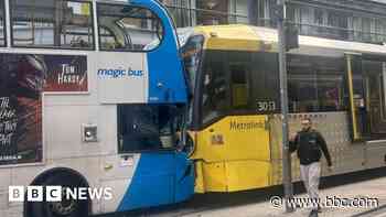 Tram and bus crash inquiry demanded by councillor