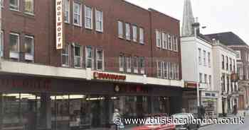 PHOTOS: Woolworths, Romford Ice Rink and storms in the 1980s