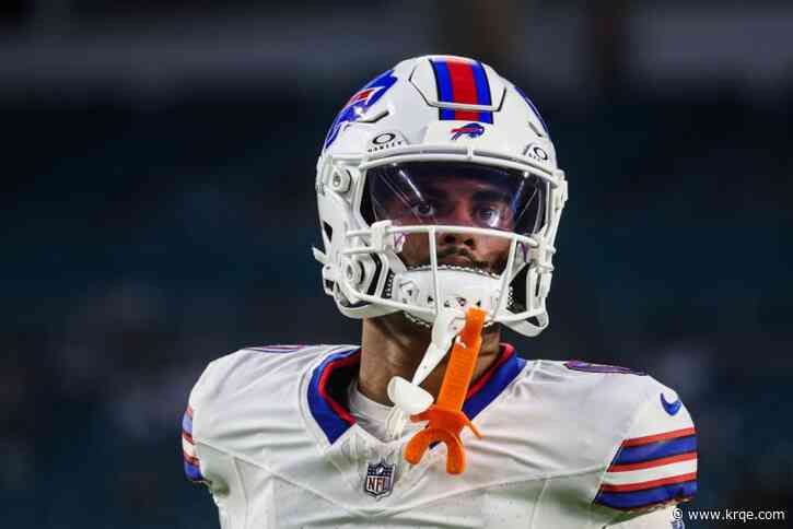 Why are some NFL players wearing two mouth guards?