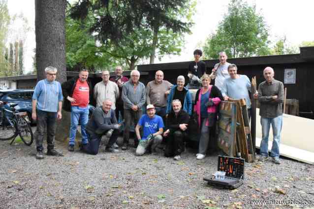 Vrijwilligers steken jeugdcentrum Stroppen in nieuw jasje: “Elke week zijn hier wel vrijwilligers bezig om het centrum draaiende te houden”
