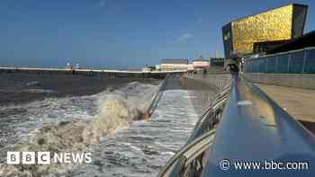 RNLI promenade warning as Storm Ashley hits
