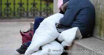 Homeless Bromley veteran with daughter, 6, forced to sleep on parents' floor