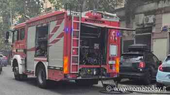 Incendio nel locale a Casal Bertone, ipotesi corto circuito