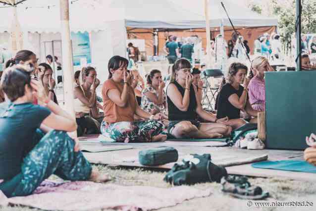 Spirituele beurs Bloom in het Fabriekspand