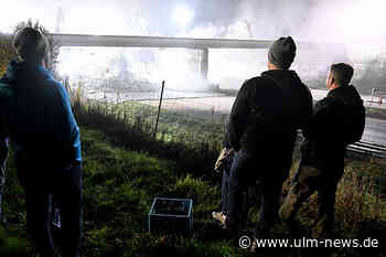 Brücken-Abriss über die A 7 wird zur Partymeile mit Pauken und Trompeten