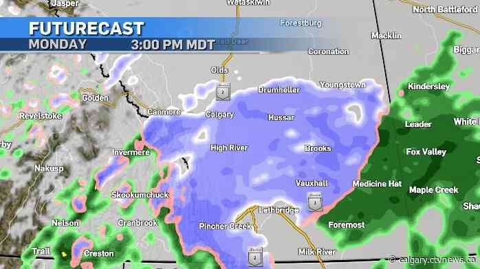 First accumulating snowfall of the season hits Monday