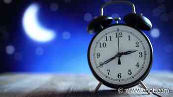 Fight Daylight Saving Fatigue With These 4 Hacks