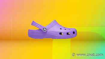 Save 25% Sitewide on Crocs and Make Your Feet Happy This Fall