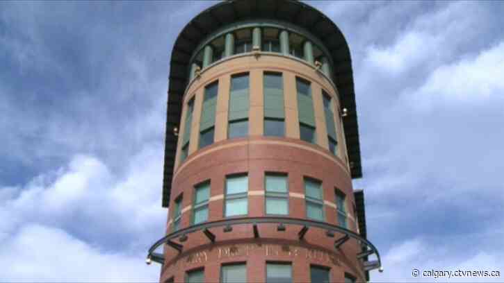 Calgary Drop-In Centre seeking volunteers as cold weather approaches