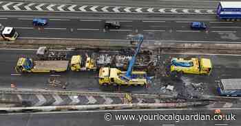 Busy London tunnel and M25 remain CLOSED after incidents