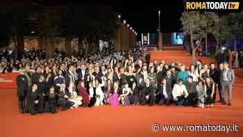 VIDEO | Unita sfila sul red carpet: la battaglia sindacale degli attori alla Festa del Cinema di Roma