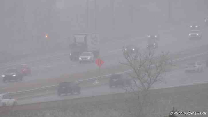 Slick road conditions possible in Calgary, southern Alberta following snowfall