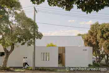 Courtyard House by Clare Cousins Architects