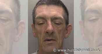 Drug addict with 'appalling' history wielded knife on busy Hull street