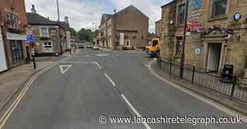 Crash traffic havoc in Whalley town centre