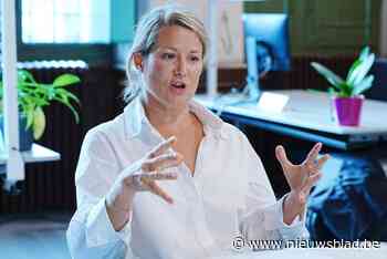 Ze werd jaren uitgelachen om één uitspraak, maar nu lacht Anneleen Van Bossuyt het laatst: wie is de N-VA’ster die de dam breekt in Gent?