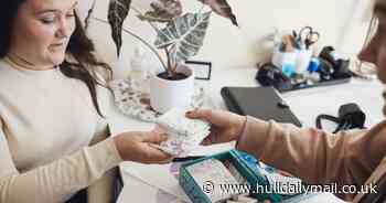 UK secondary school teachers advocate for improved early period education