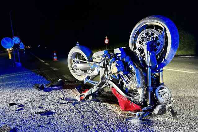 Wie treft schuld bij ongeval op “levensgevaarlijk” kruispunt tussen vrouw (86) en motard (52)? “Meneer zit in een rolstoel en zal dit voor de rest van zijn leven meedragen”