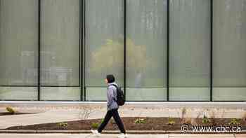 Thousands of international students at Ontario colleges miss fall semester amid uncertainty, visa delays