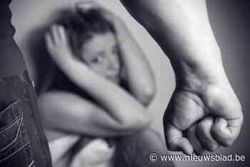 Man (45) gaat naar huis ex-vrouw en slaat haar tot bloedens toe, procureur onder de indruk: “Dit komt niet veel voor”