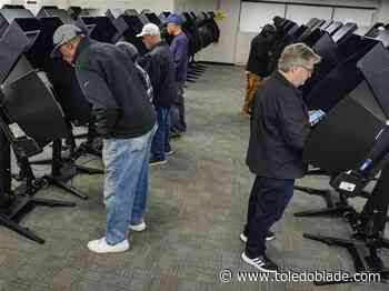 Polls remain consistent, officials say, ahead of weekend early voting