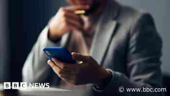 Facebook and Instagram launch celebrity scam ad crackdown