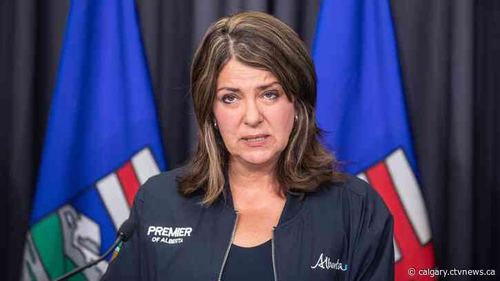 Smith says she's waiting on Nenshi to declare his intent before calling byelection