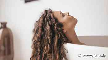 Mit diesem Sekunden-Trick bekommst du dicke Haare – laut Experte